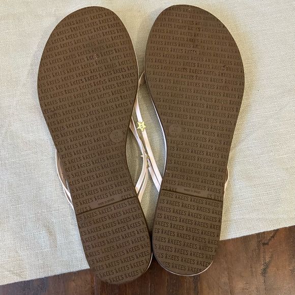 TKEES Duo Stars Flip Flop Sandals in Blush Pink Cowhide Leather - Picture 9 of 10